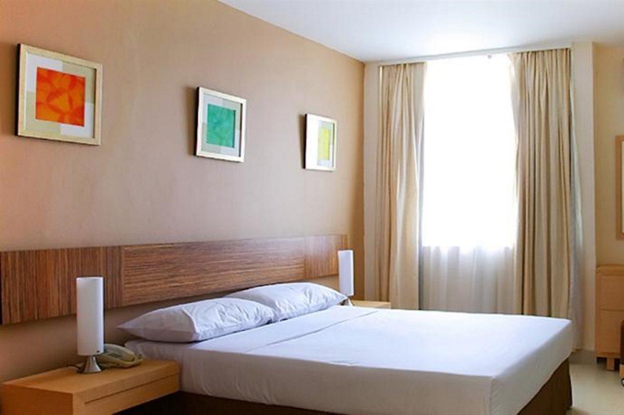 Legallery Suites Hotel Bandar Seri Begawan Exterior photo